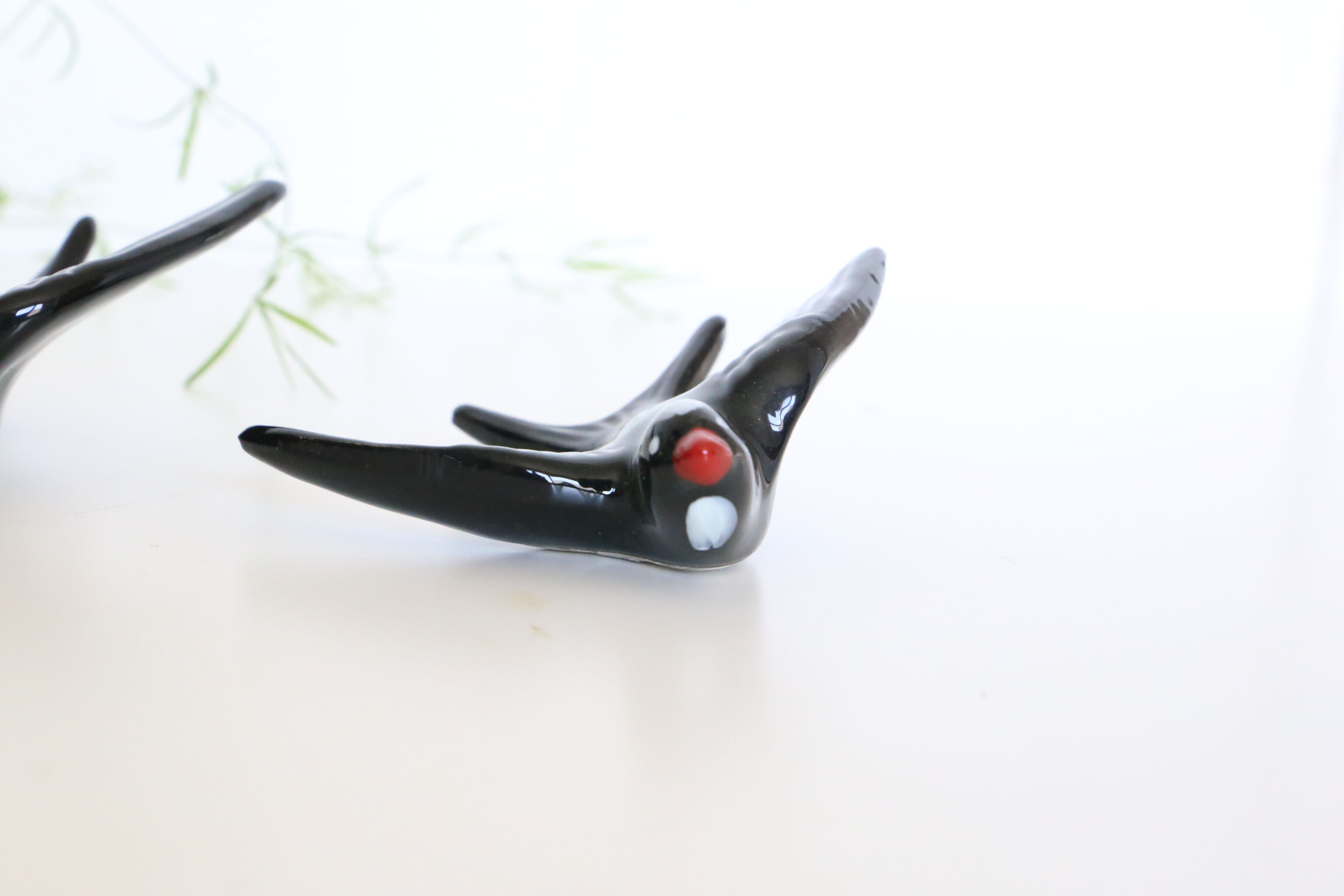 Soaring 3 ceramic swallows