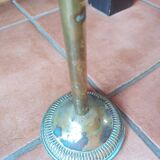 Cendrier sur pied . Bronze et laiton , à décor de fleur de lys .