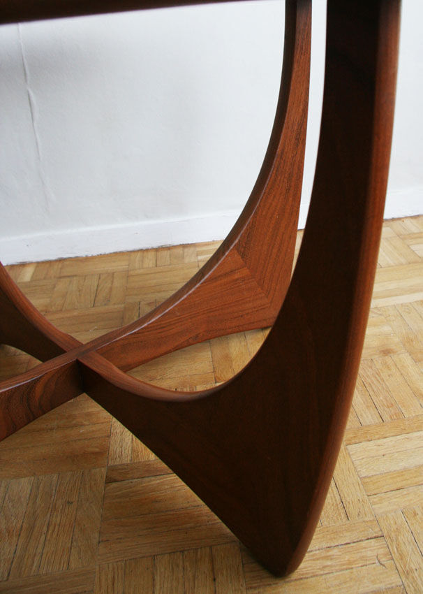Table basse Astro ronde - Victor Wilkins - 1960