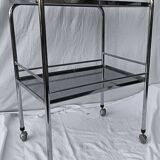 metal rolling dessert trolley: glass