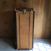 Trunk cabin in wood and fabrics around 1940