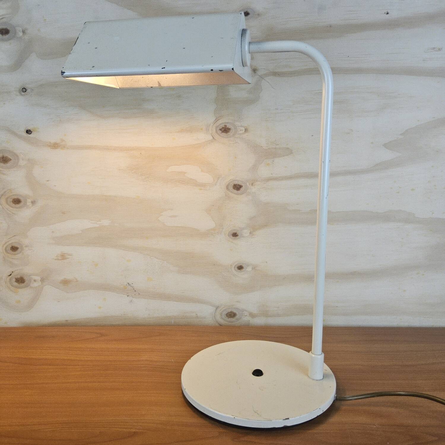 Lampe de bureau en métal industriel vintage / lampe de nuit