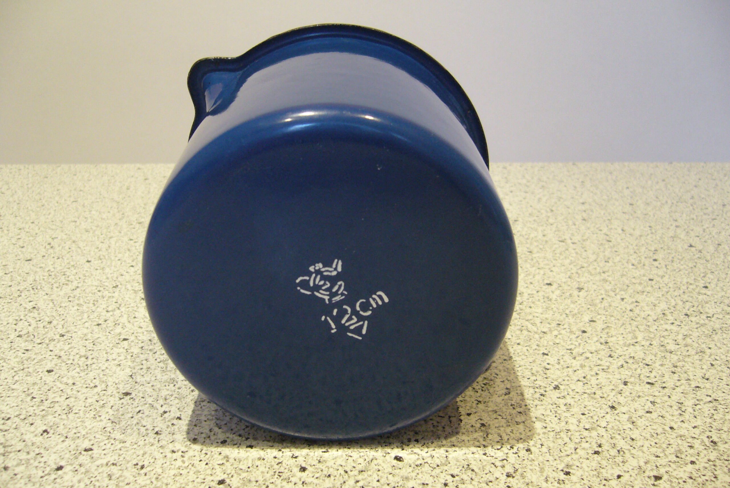 Broc doseur tôle émaillée