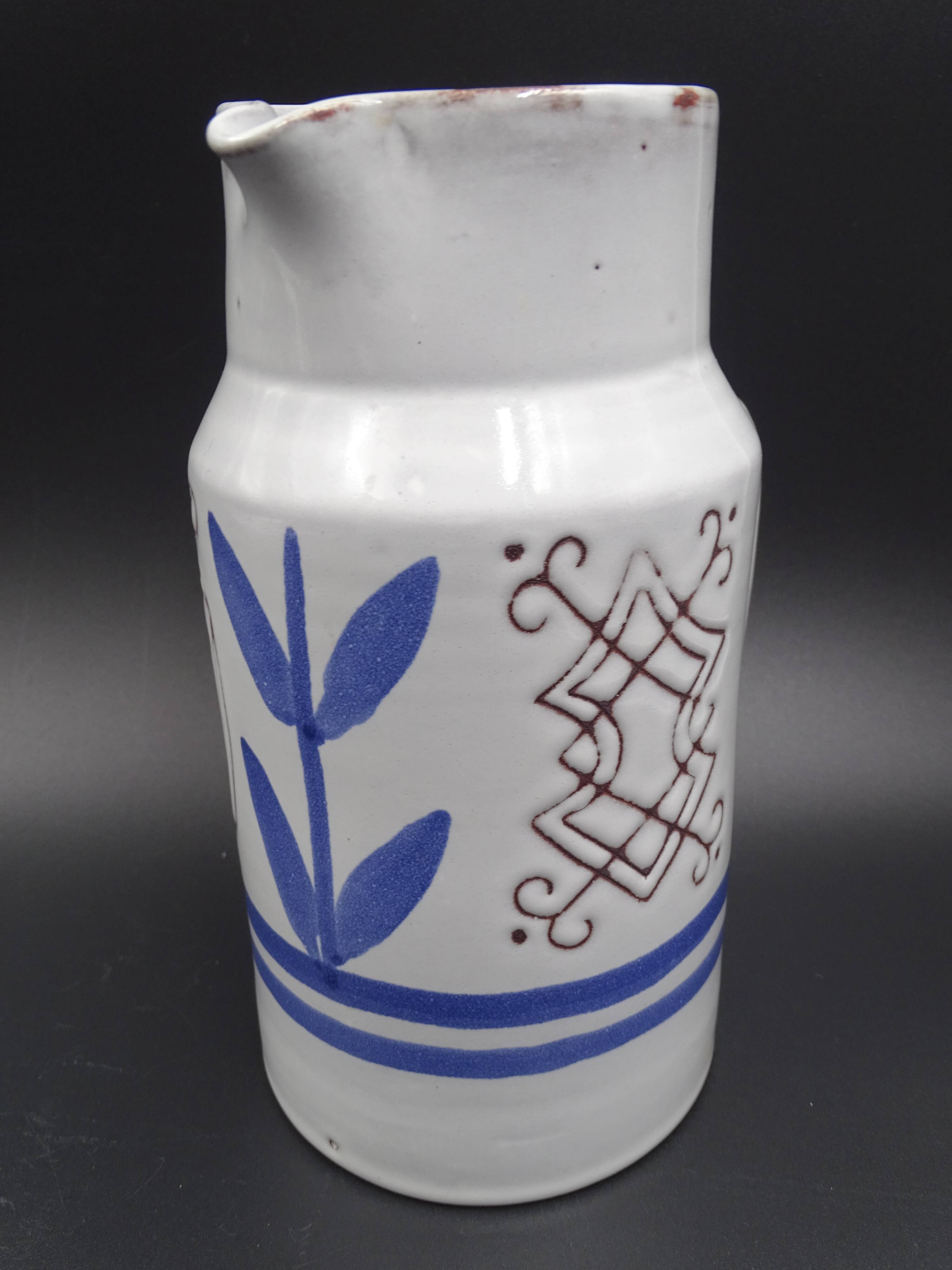 Enamelled terracotta pitcher, bird decoration engraved by Michel Barbier, Vallauris circa 1970