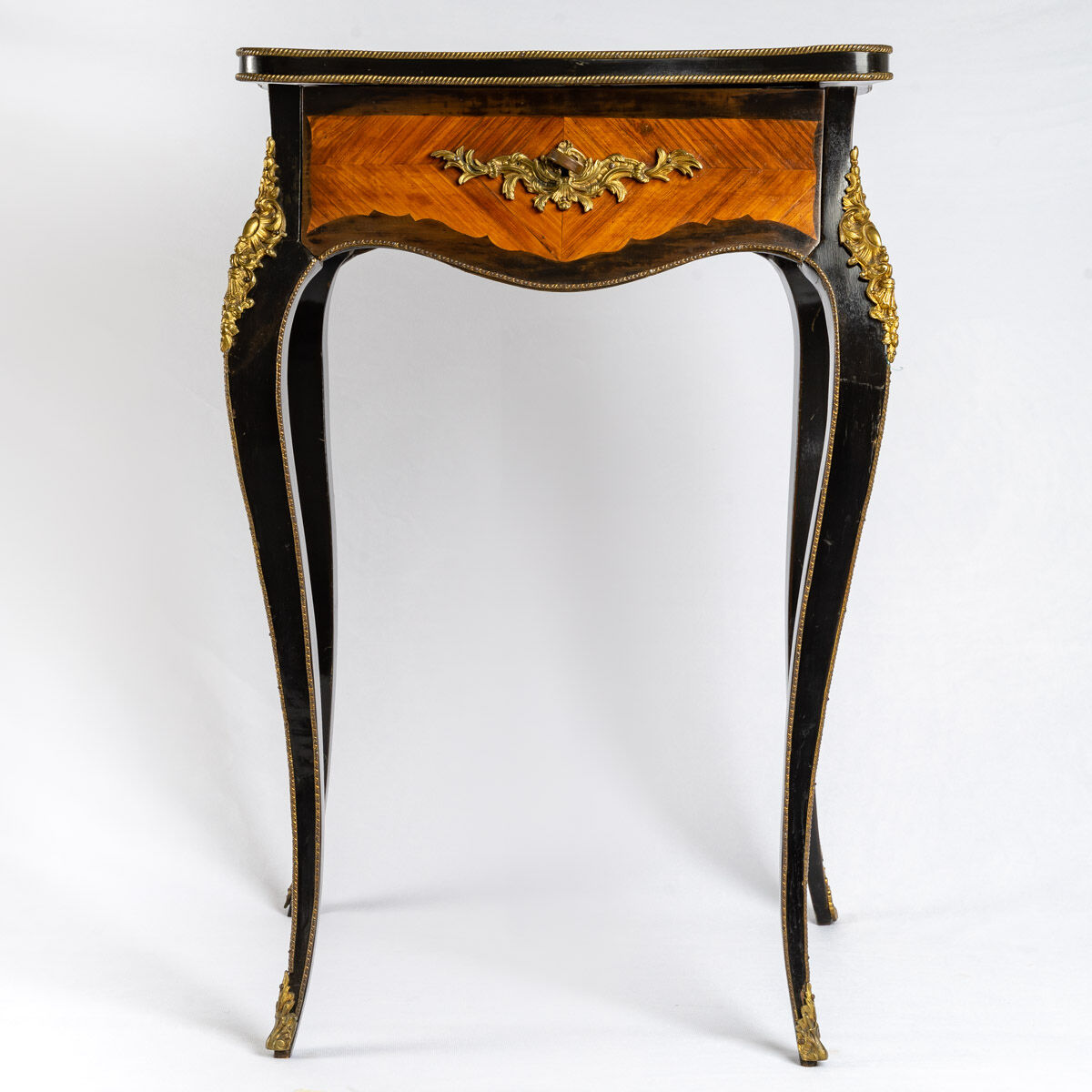 Blackened Natural Wood Worker - Rosewood Marquetry - Louis XV Style - Period: XIXth