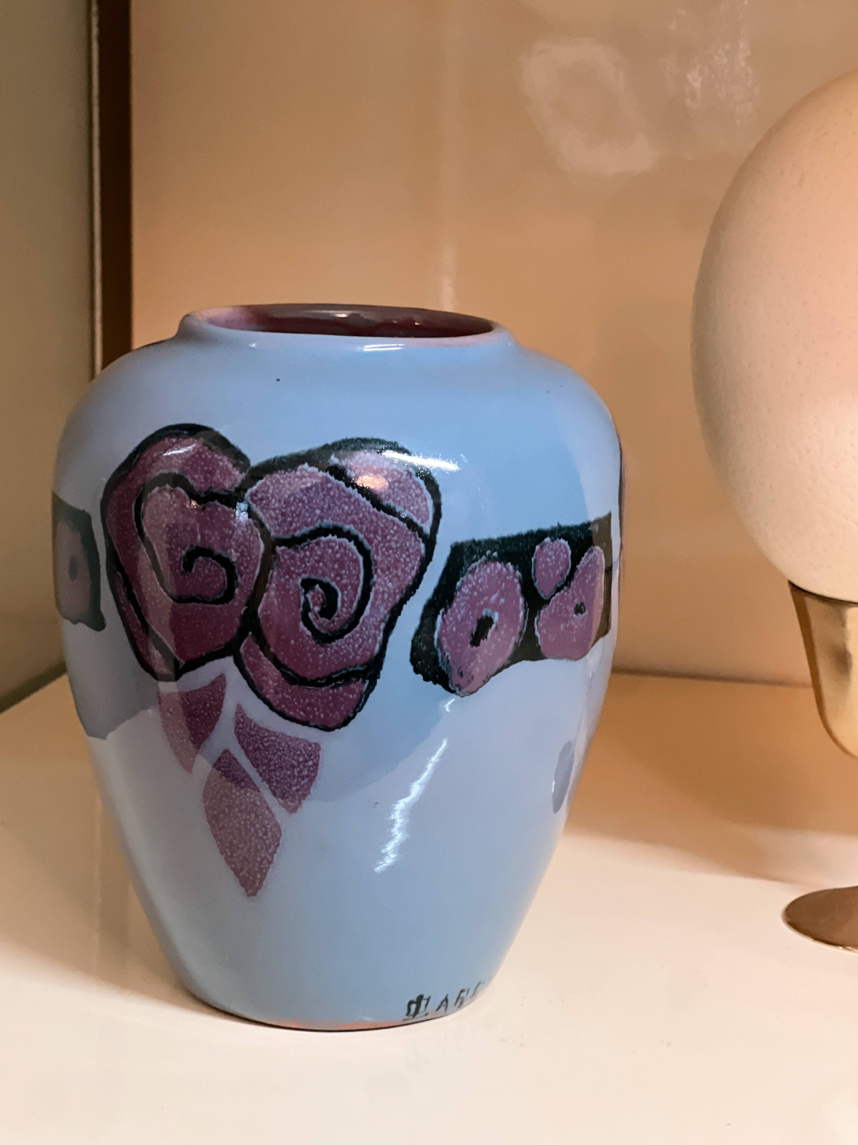 Vase violet de O. Larrieu