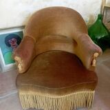 Toad armchair