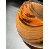 Artistic vase in Murano-attributed glass, early 21st century, featuring col.