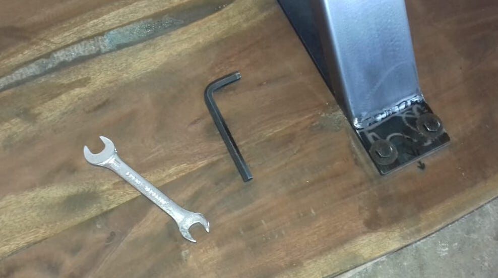 Table with raw solid top