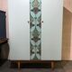 Armoire vintage