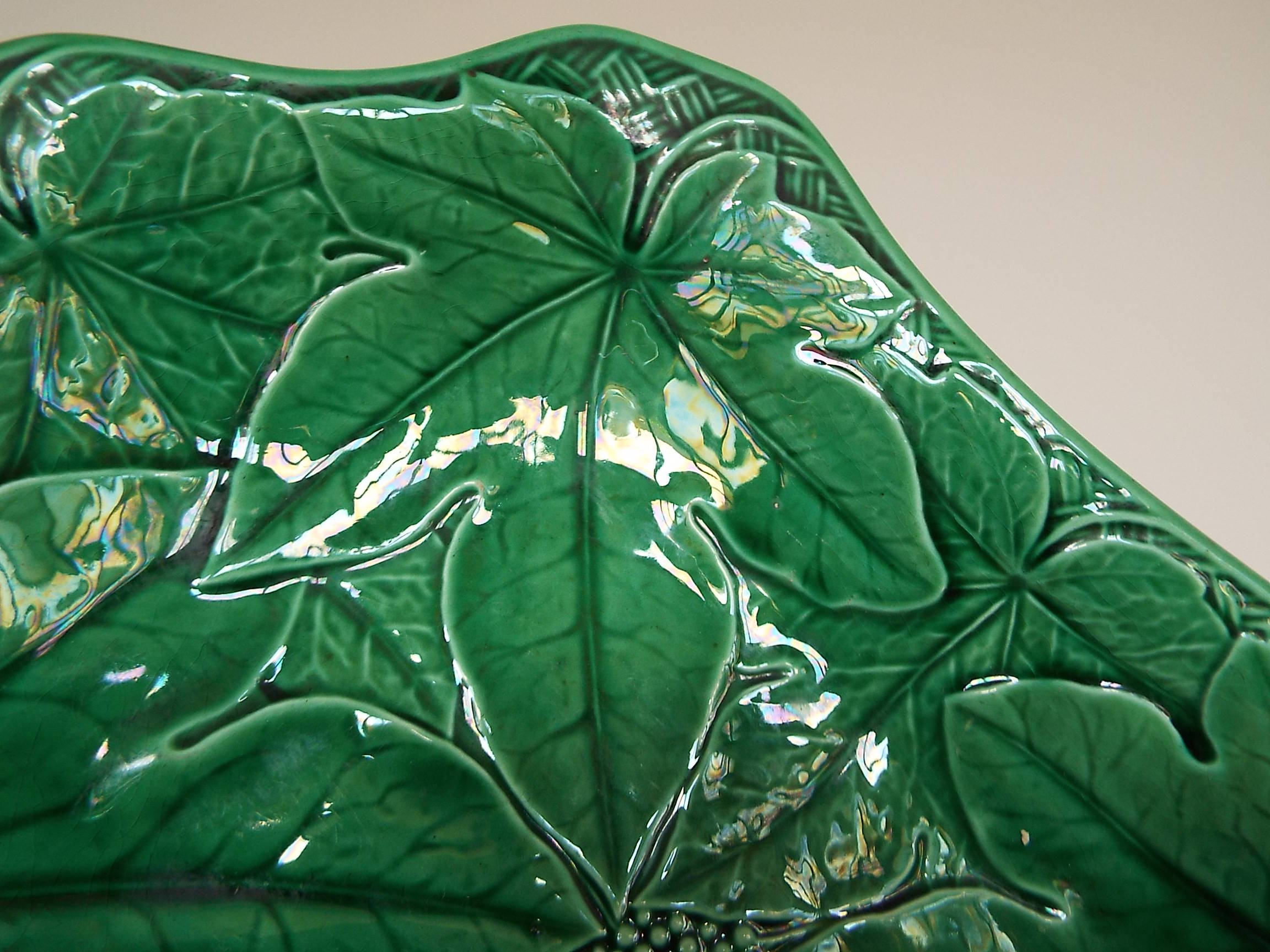 Wedgwood earthenware dish