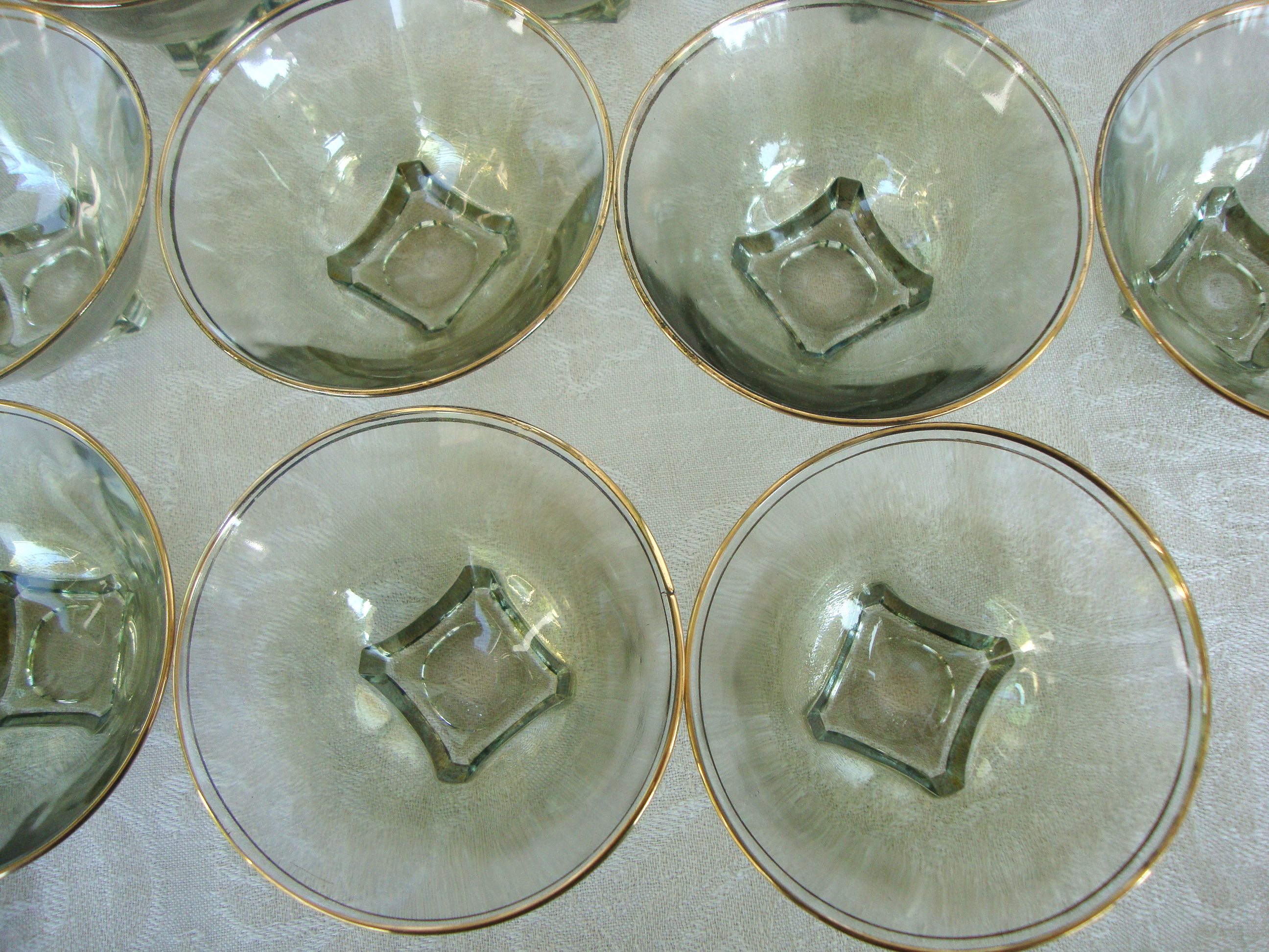 Set de 10 coupes à dessert