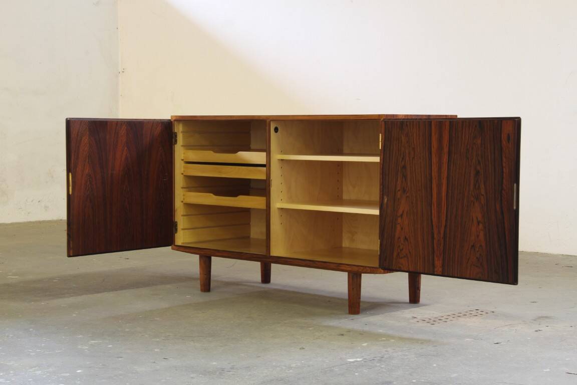 Pair of Vintage Danish Rosewood Sideboards by Poul Hundevad - Hundevad & Co.