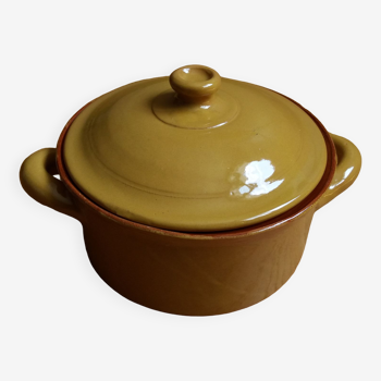 Mustard yellow glazed terracotta soup casserole