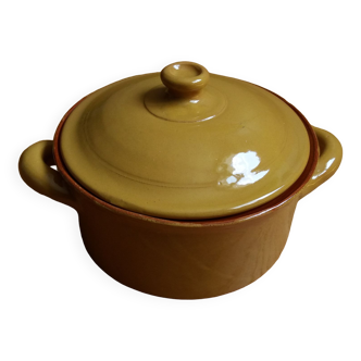 Mustard yellow glazed terracotta soup casserole