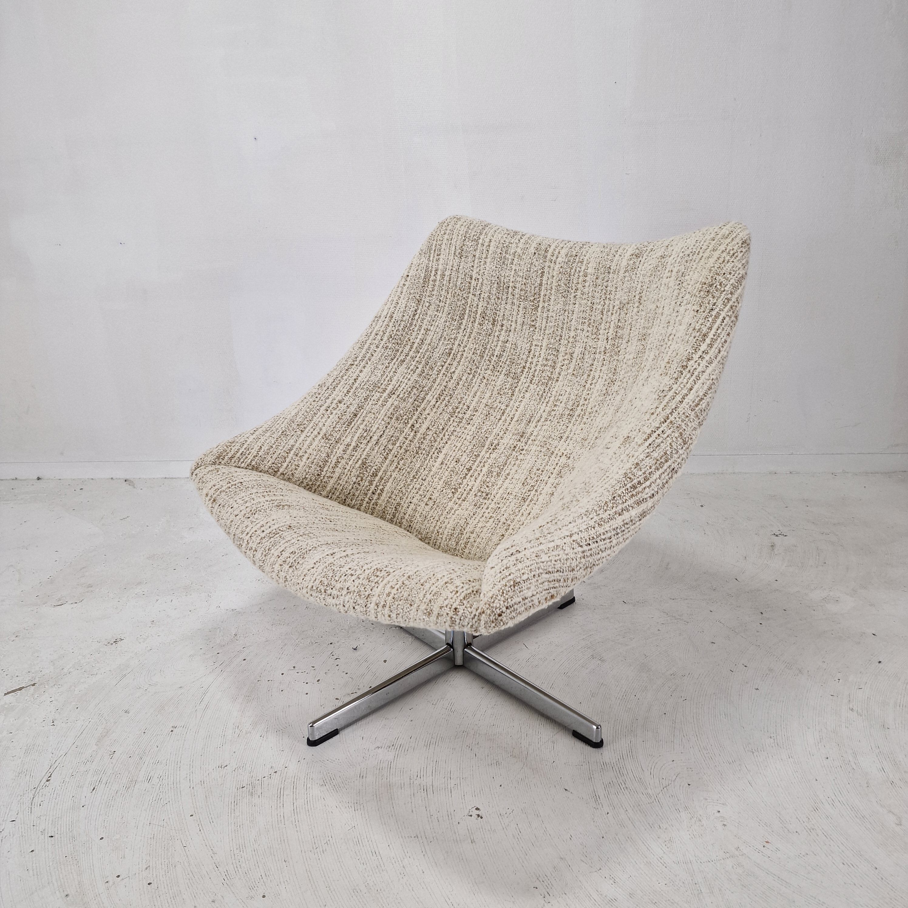 Oyster armchair  by Pierre Paulin for Artifort 1965