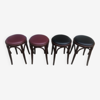 Suite de 4 tabourets de bistrot (assises neuves)