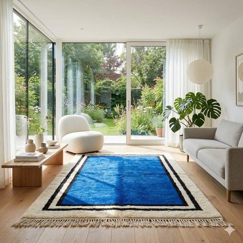 Magnificent handmade rug 200cm x 300cm