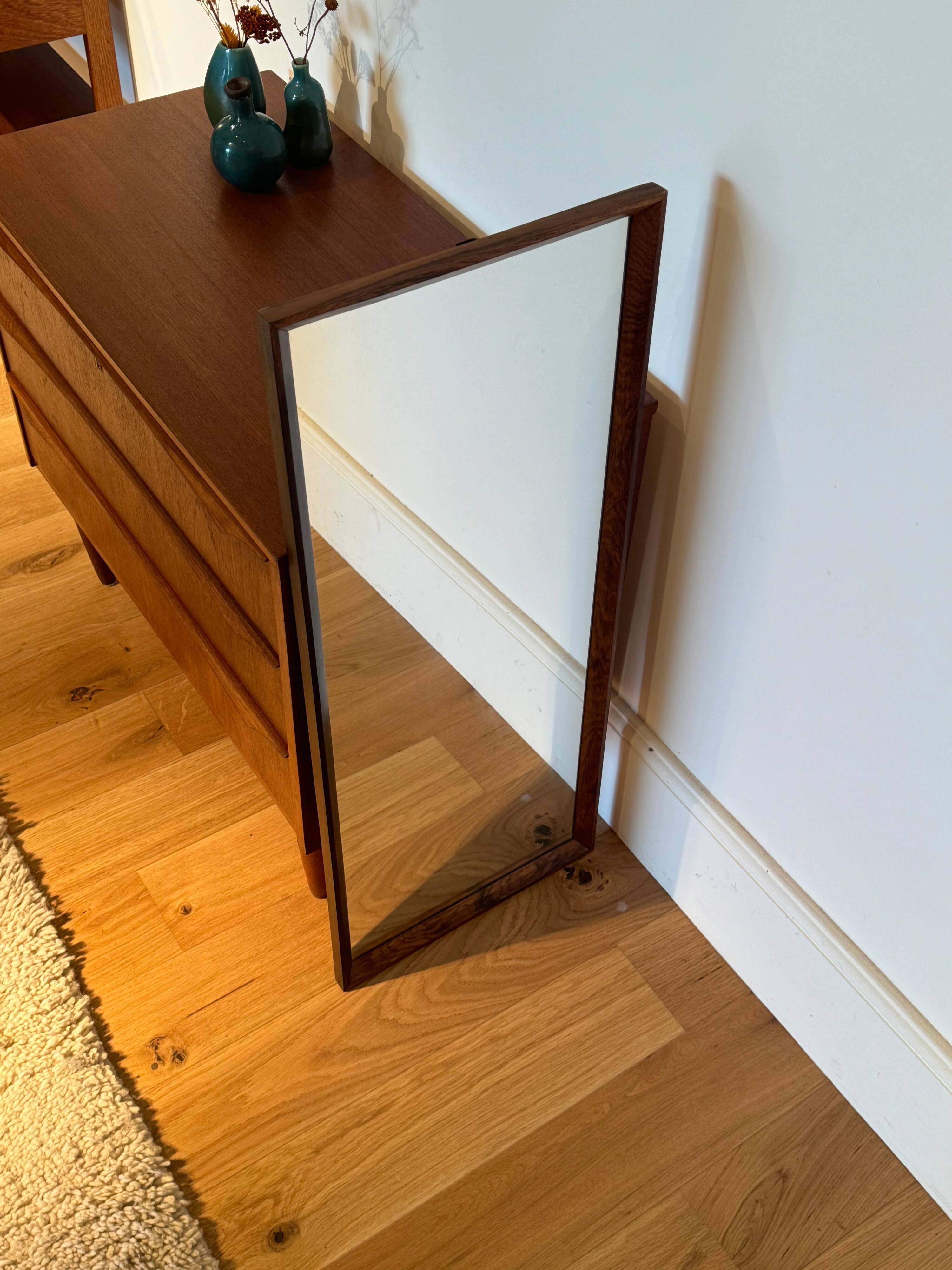 Miroir scandinave vintage en palissandre "Siv"