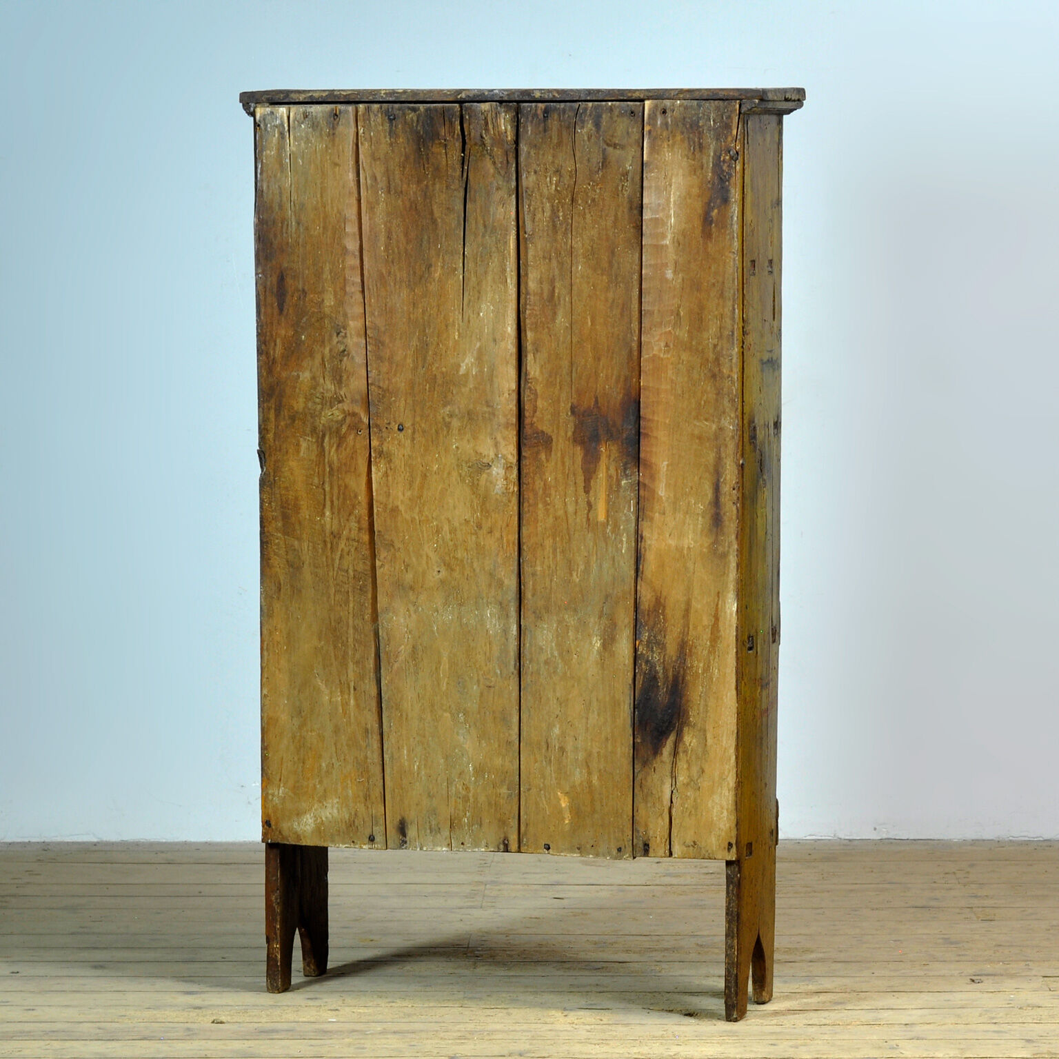 Spanish chestnut cabinet, circa 1800