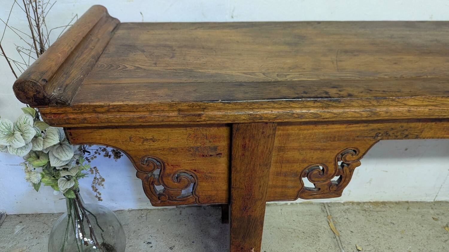 Ancient Chinese console