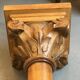 Pair of columns in light oak carved from the late 19th century, good quality, capital