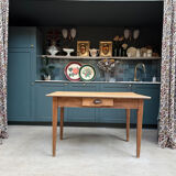 Small farmhouse table (renovated)