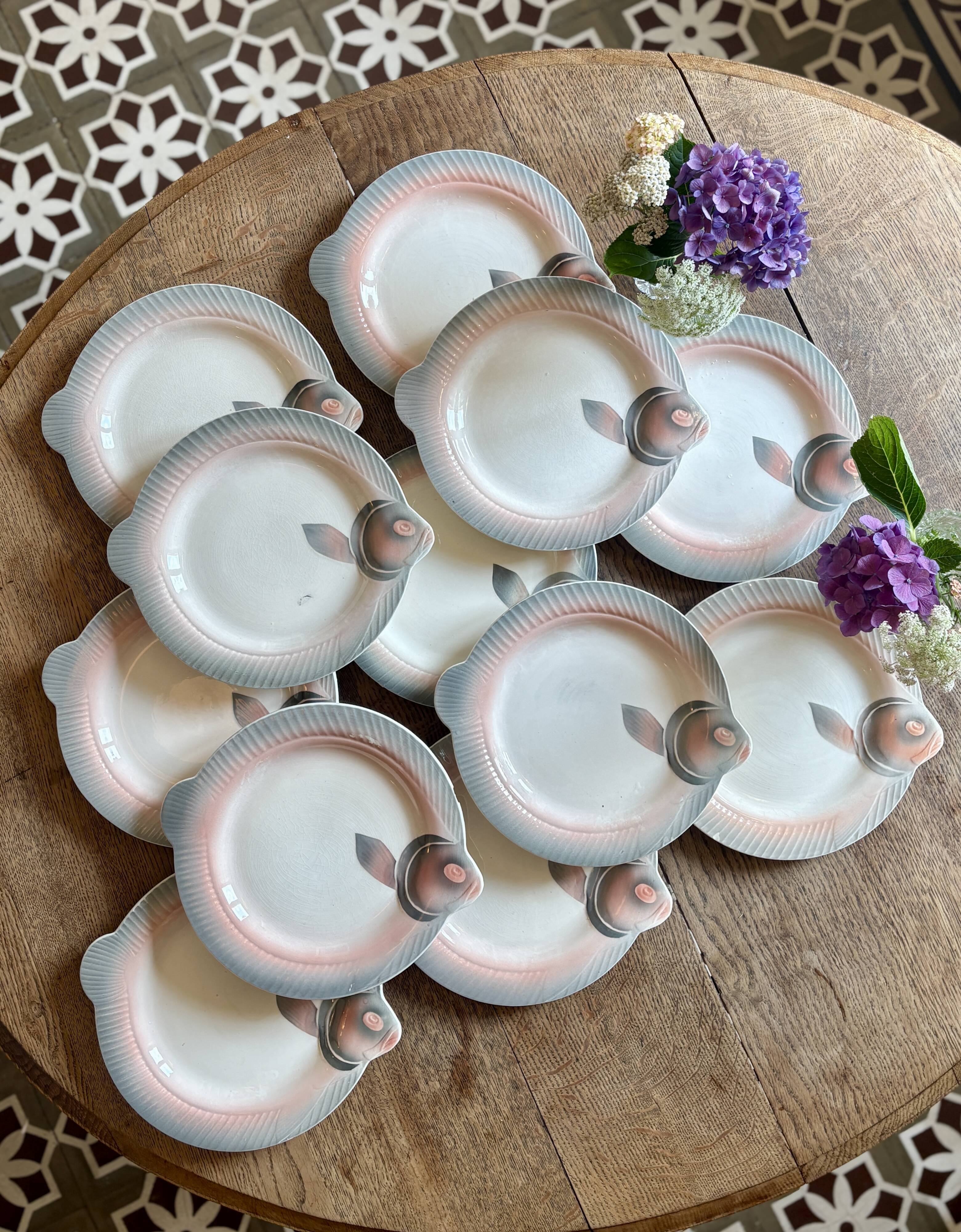 Set of 12 vintage pink and gray fish-shaped plates - Digoin