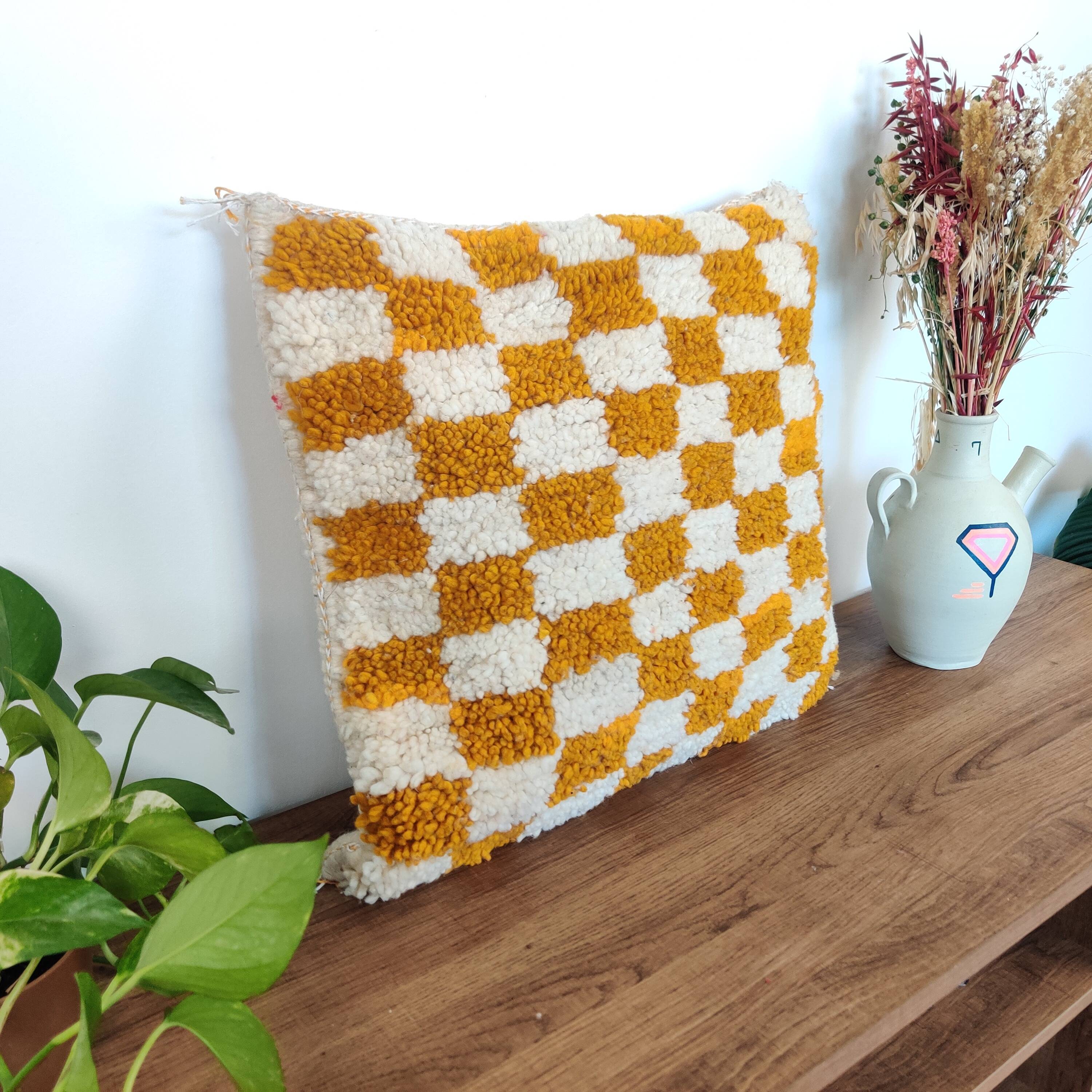 Berber Cushion Yellow Checkerboard Béni Ouarain