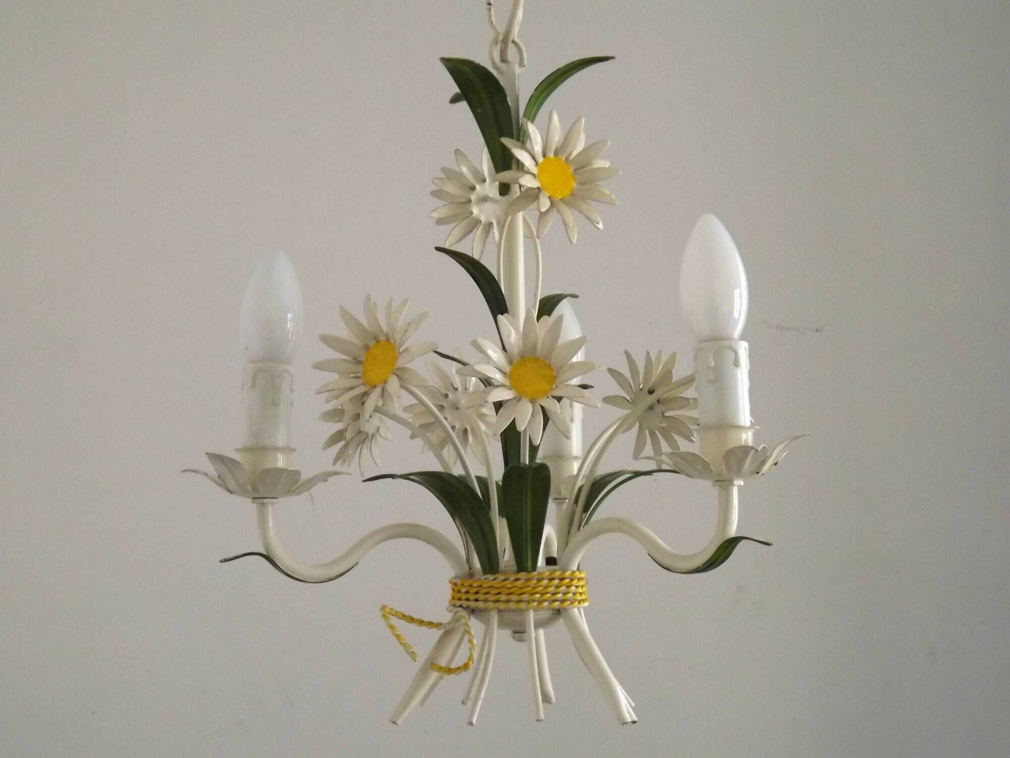 French Vintage Tied Bouquet Style Daisy Flower 3 Light Chandelier