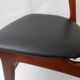 Un lot de deux chaises danoises modele 310 d'Erik Buck, 1960
