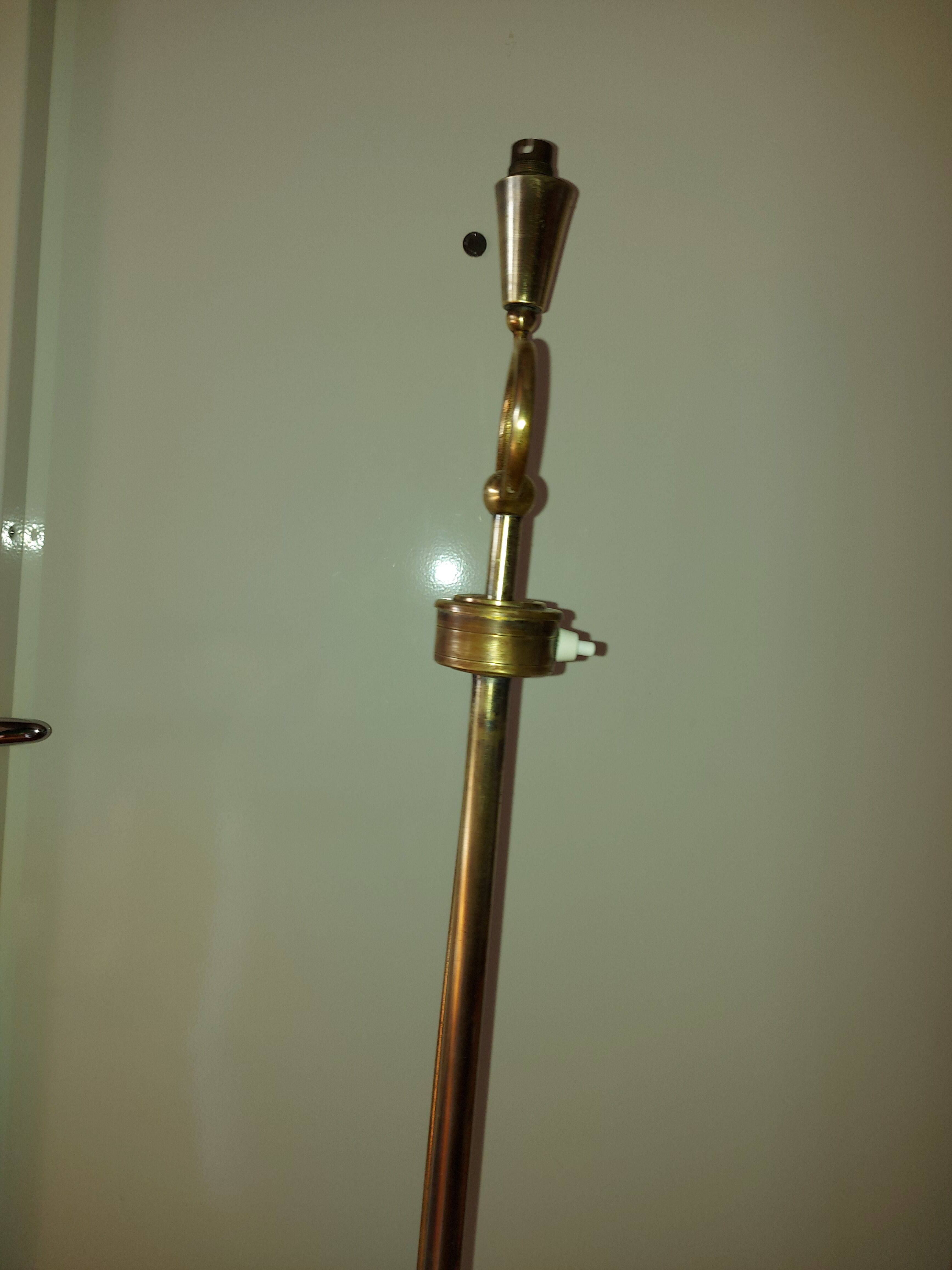 50'S lunel brass lamppost