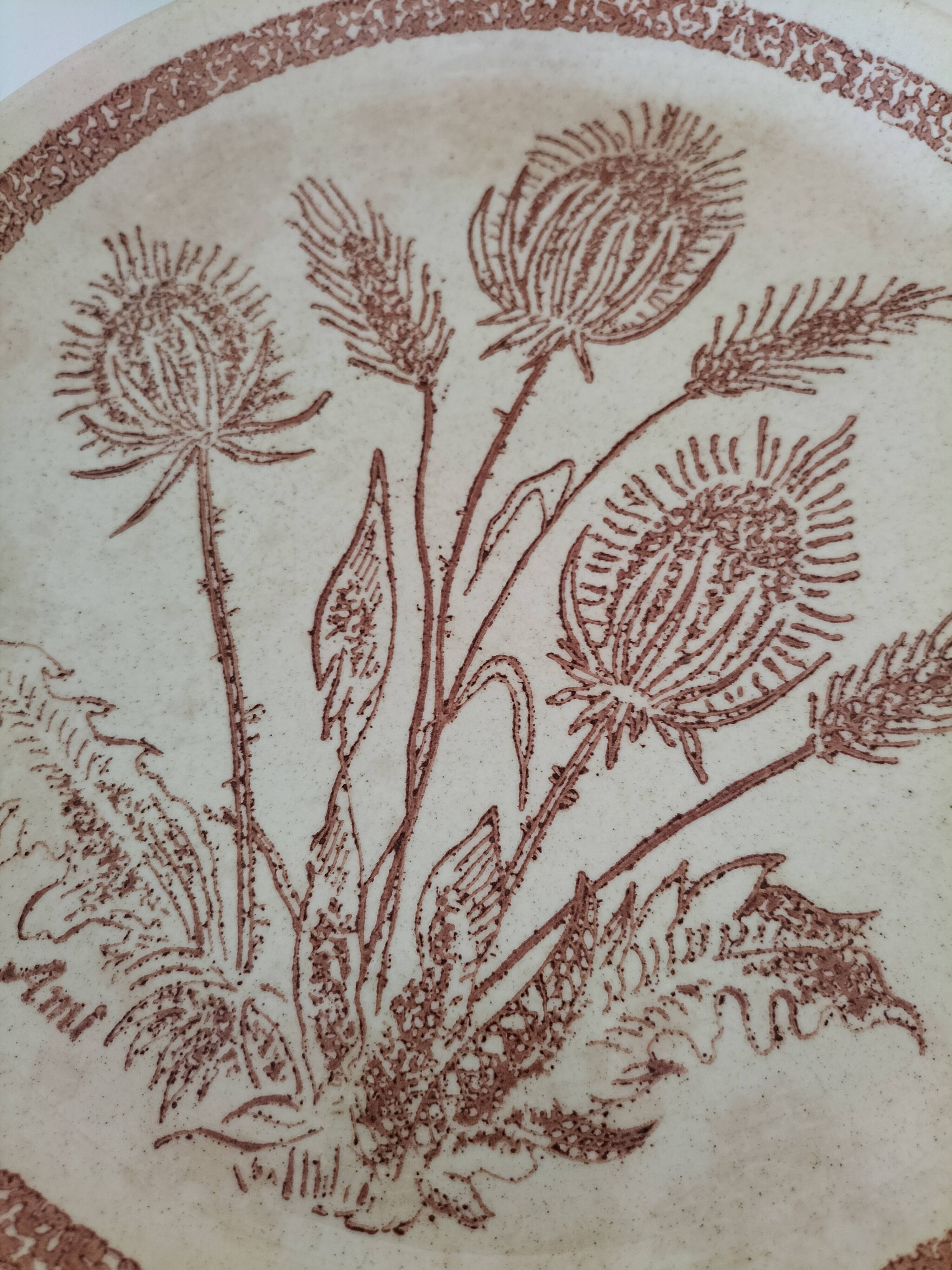 Pair of vintage plates with rusty brown thistle decoration – 1950s