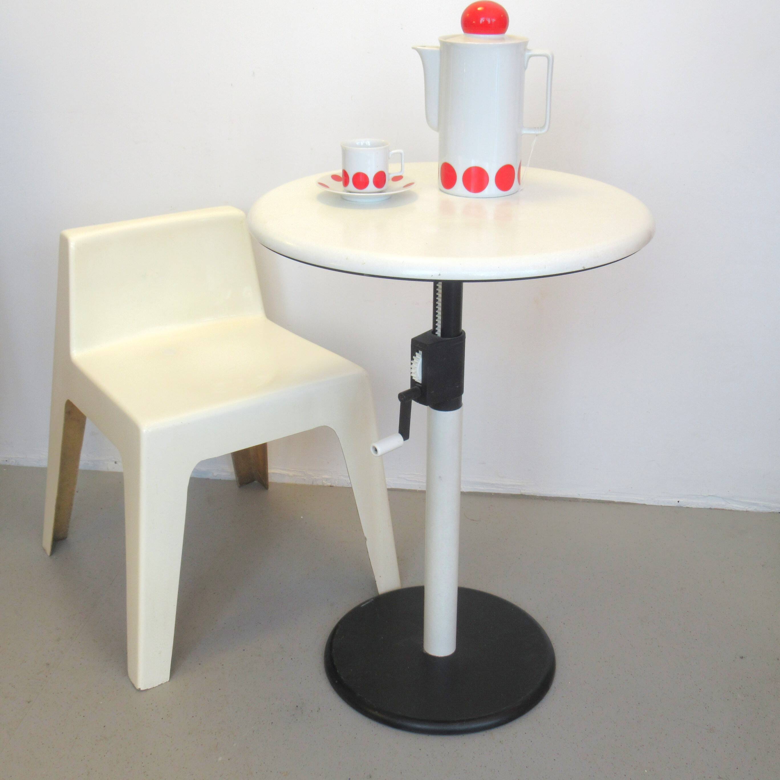 Two white fiberglass Kostka chairs 1970