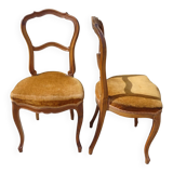 2 old chairs in walnut and velvet
