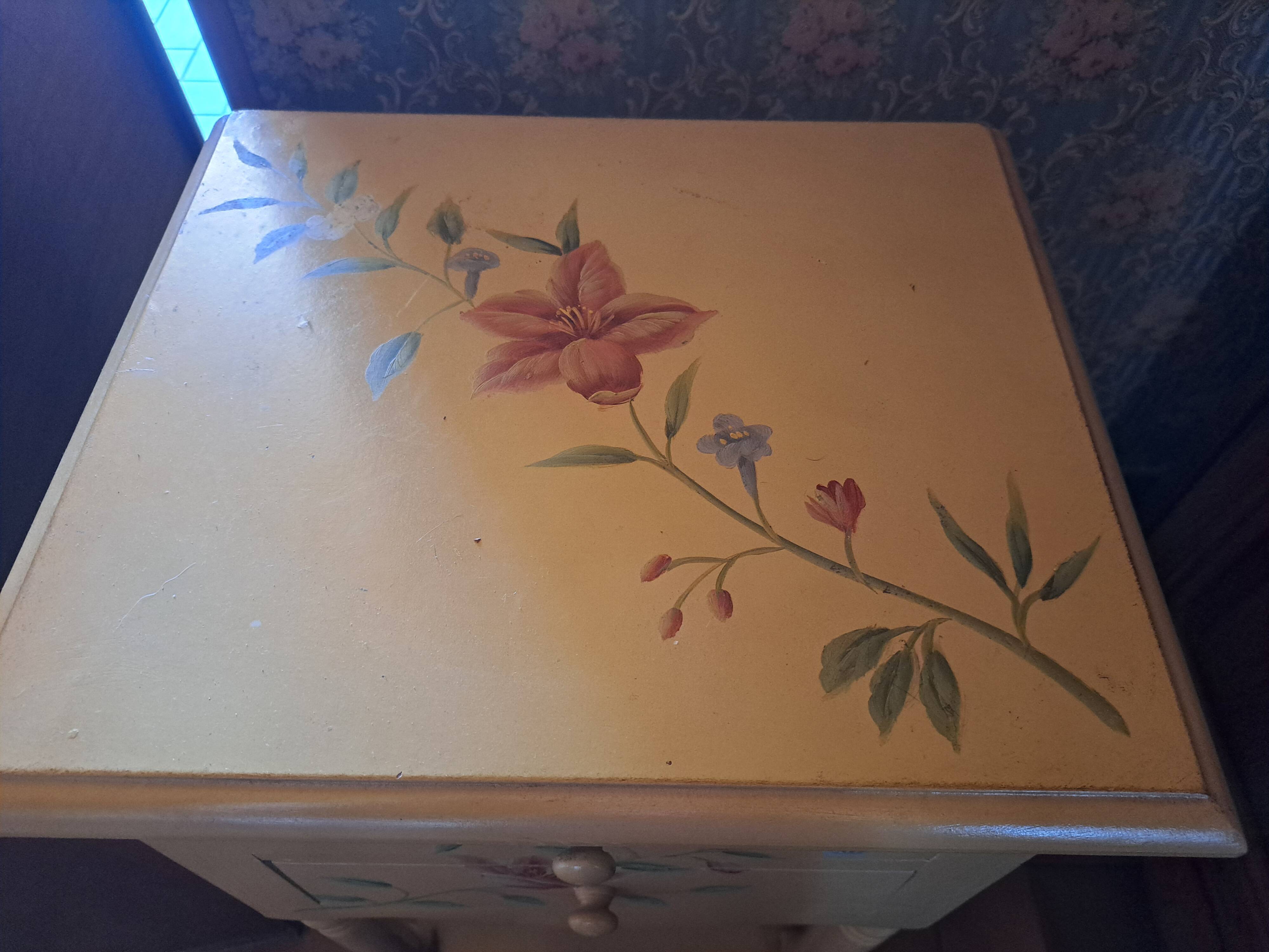 table chevet