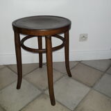 Curved wooden stool Luterma