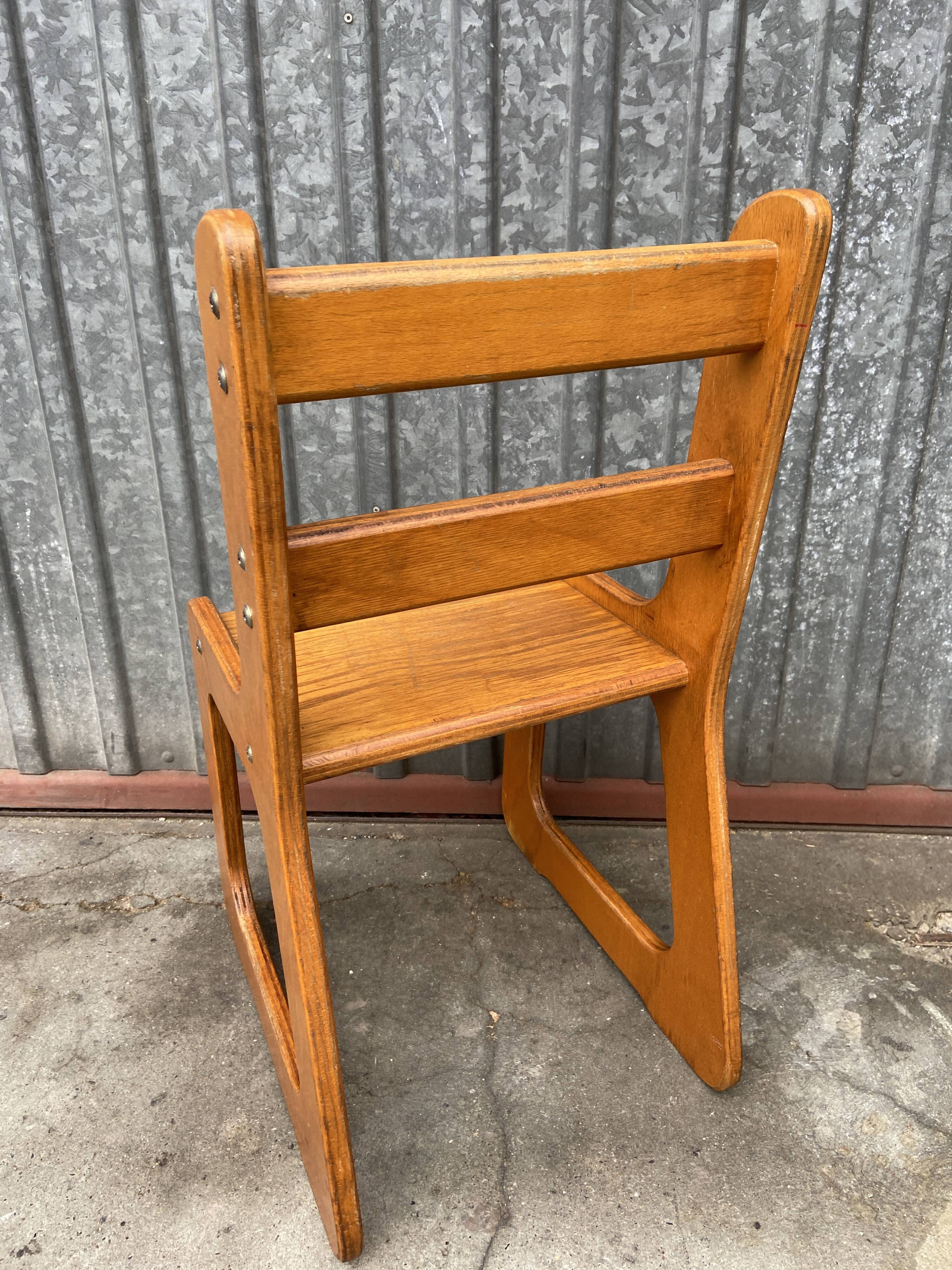 Small child school chair baby desk chair design 70s Montessori