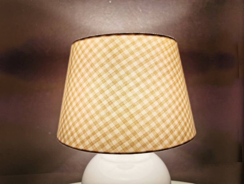 Lampe de table vintage en céramique avec abat-jour en tissu 1980