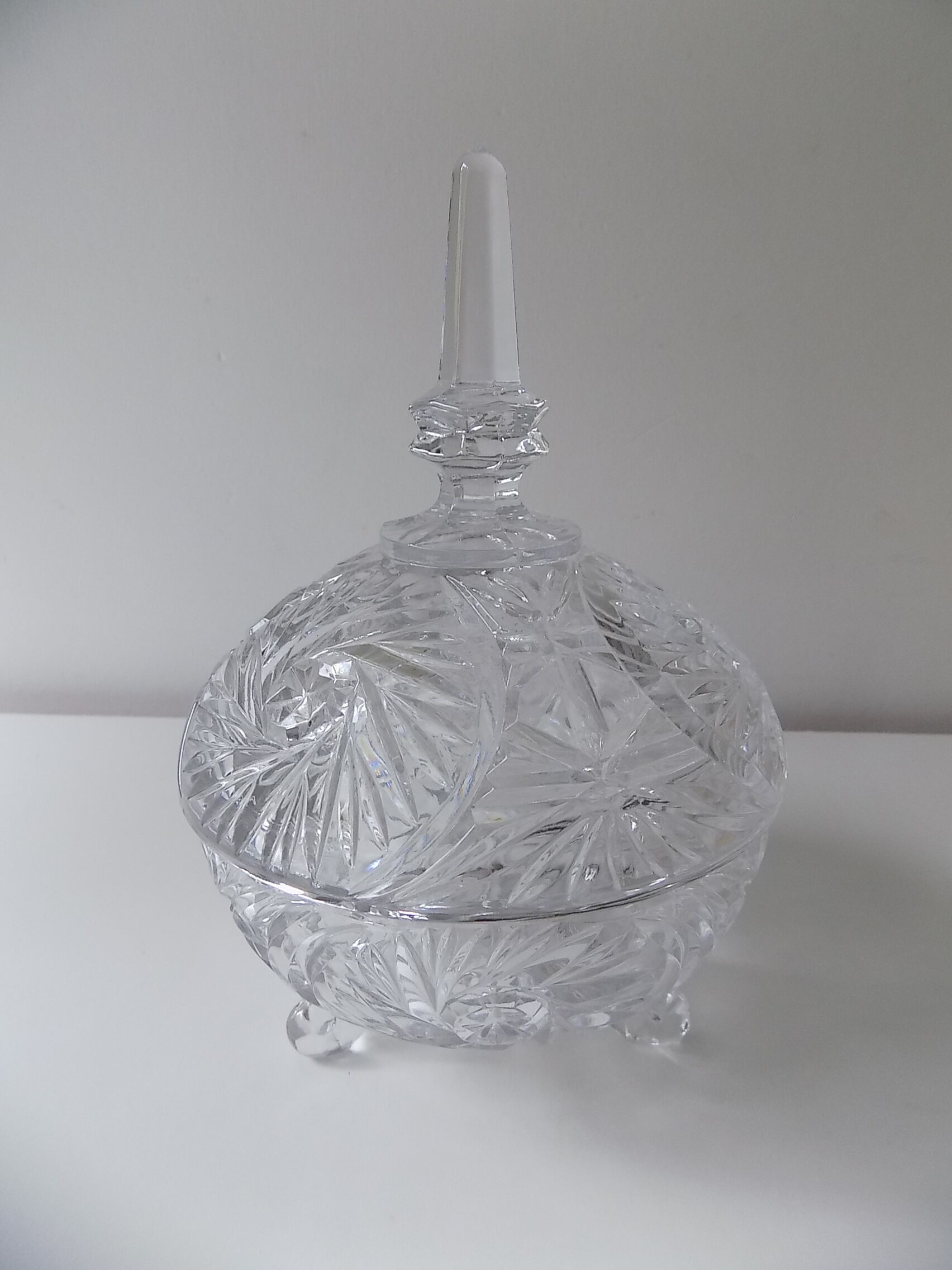 Candy box with crystal lid