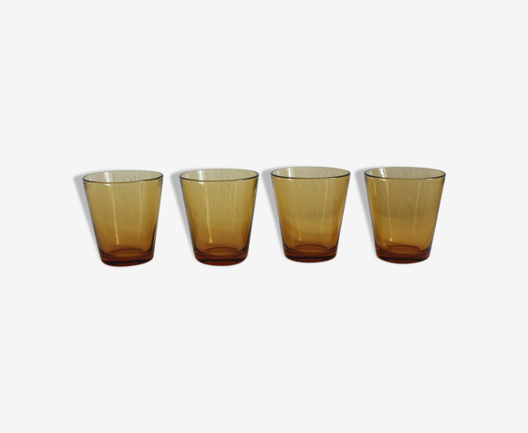 4 petites tasses en verre ambré vintage Vereco
