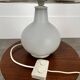 Lampe en verre opalin par Verre Lumière, années 70