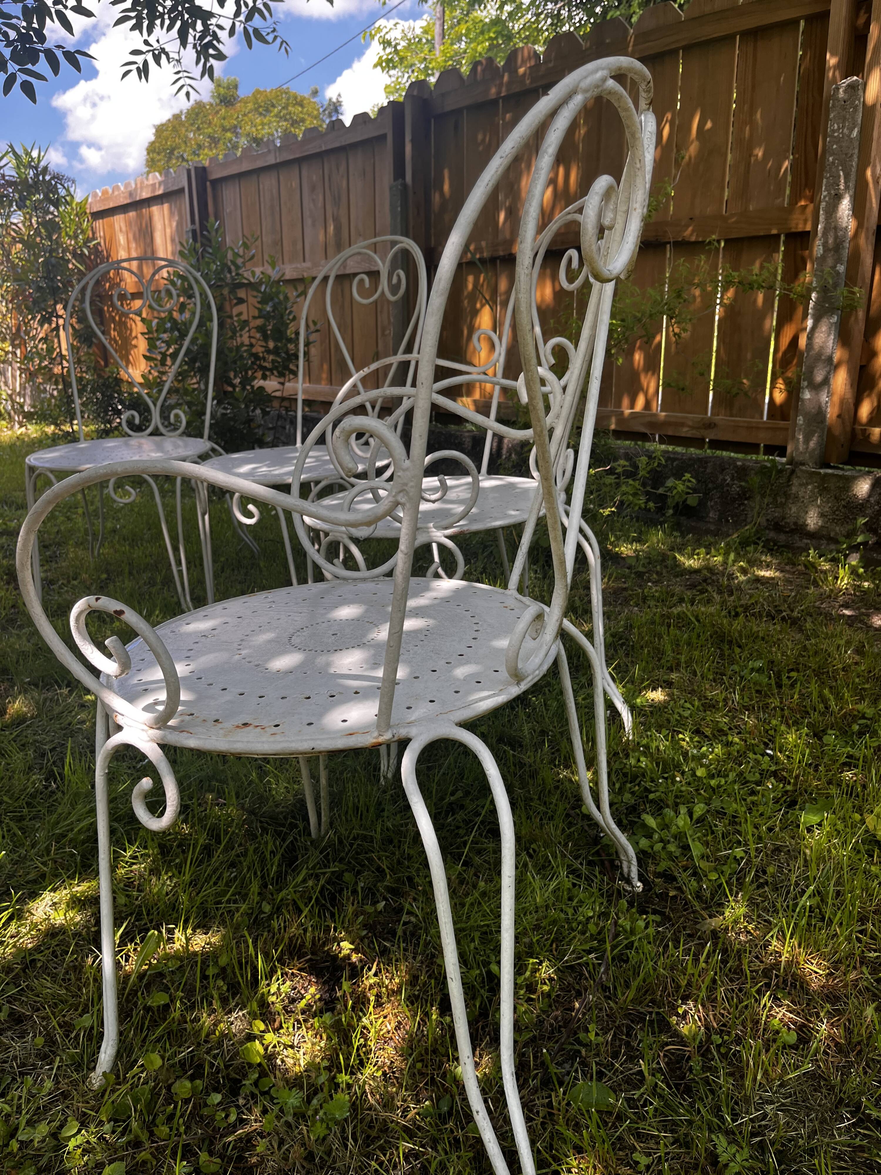 Garden chairs and armchairs