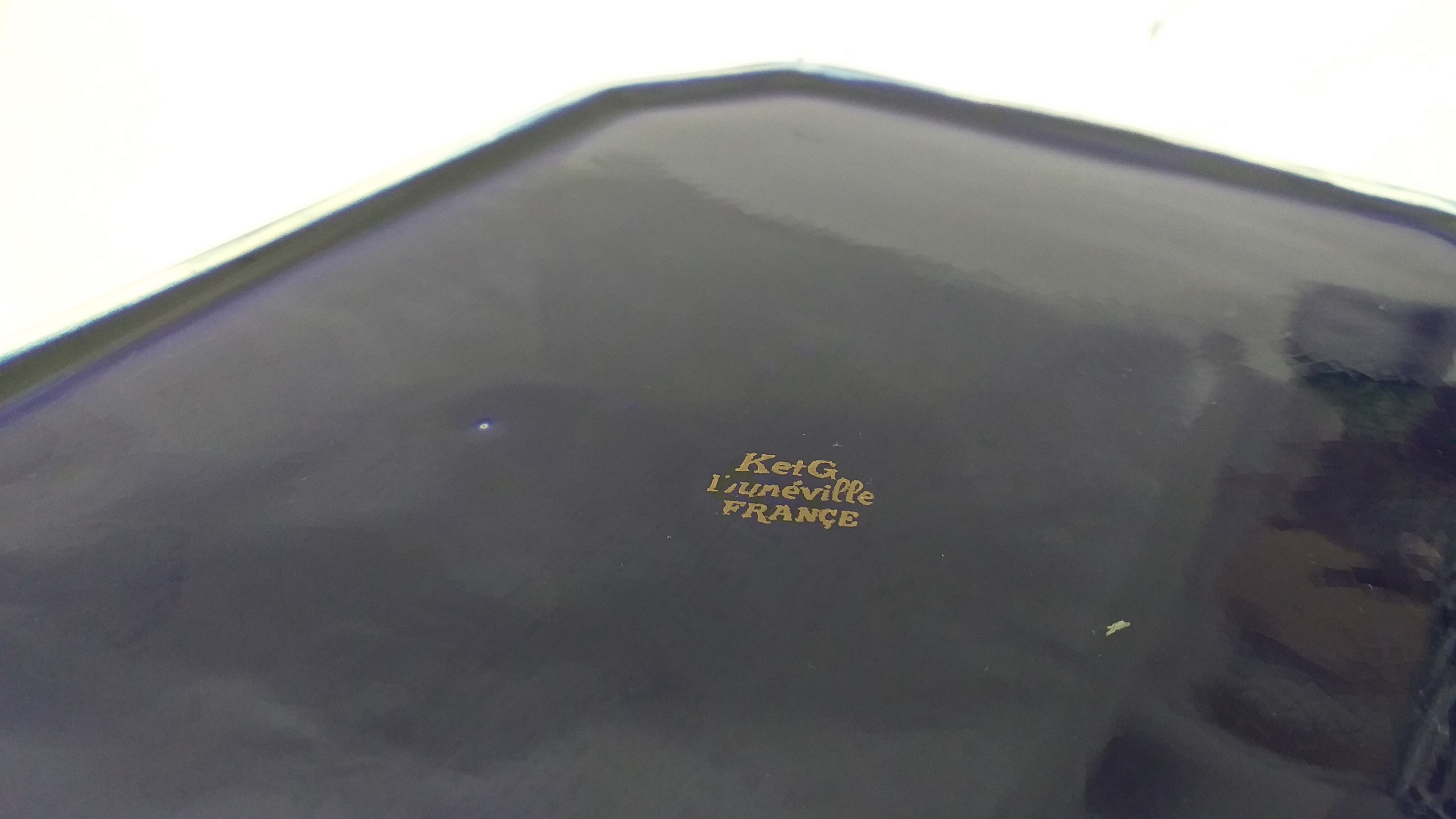 Flat Lunéville Ket G dark blue & gold enamelled