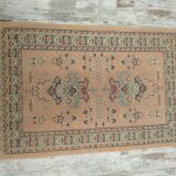 Tapis persan fait main signé