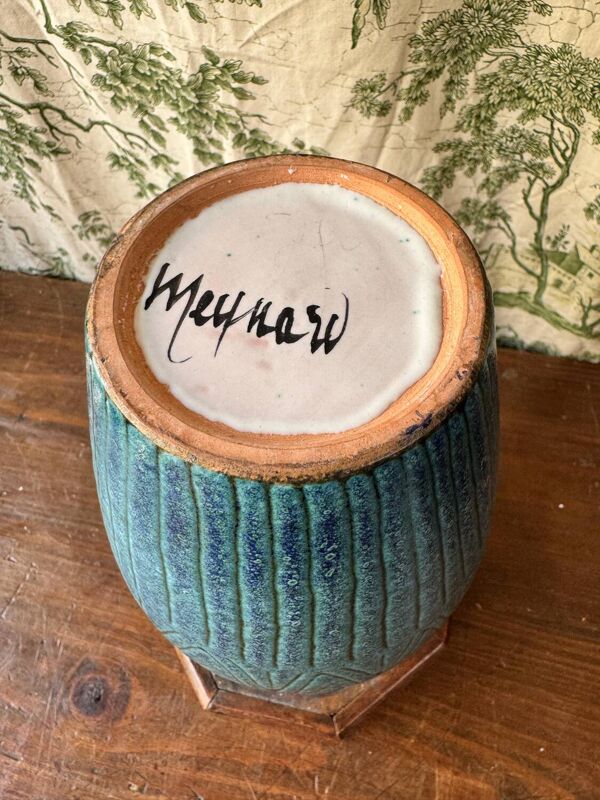 Vase signé Robert Meynard (1925-2020), époque Vallauris