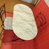 Bistro table in marble and cast iron legs and two matching chairs in black cast iron