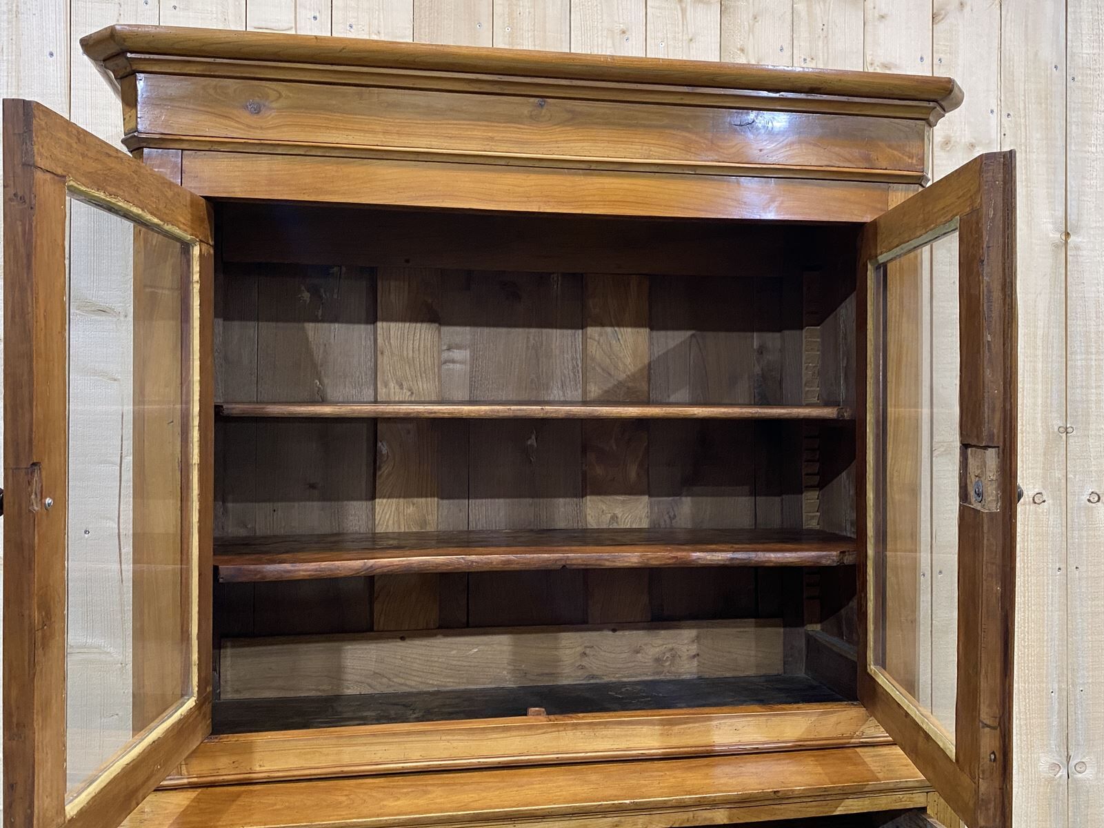 Buffet 2 Louis Philippe body in cherry - late 19th century