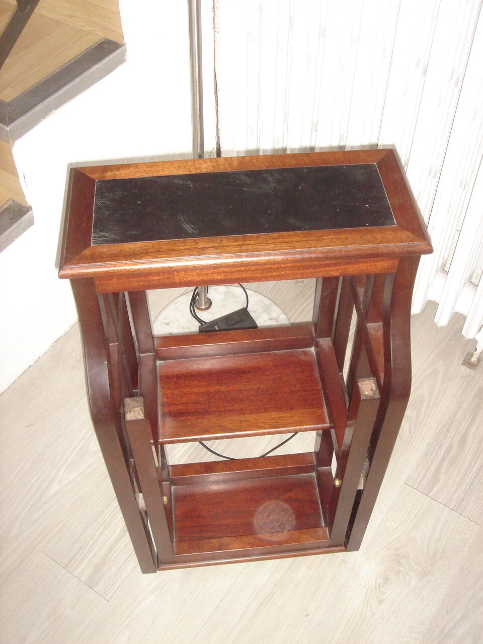 Librarian's stepladder (mahogany - leather)