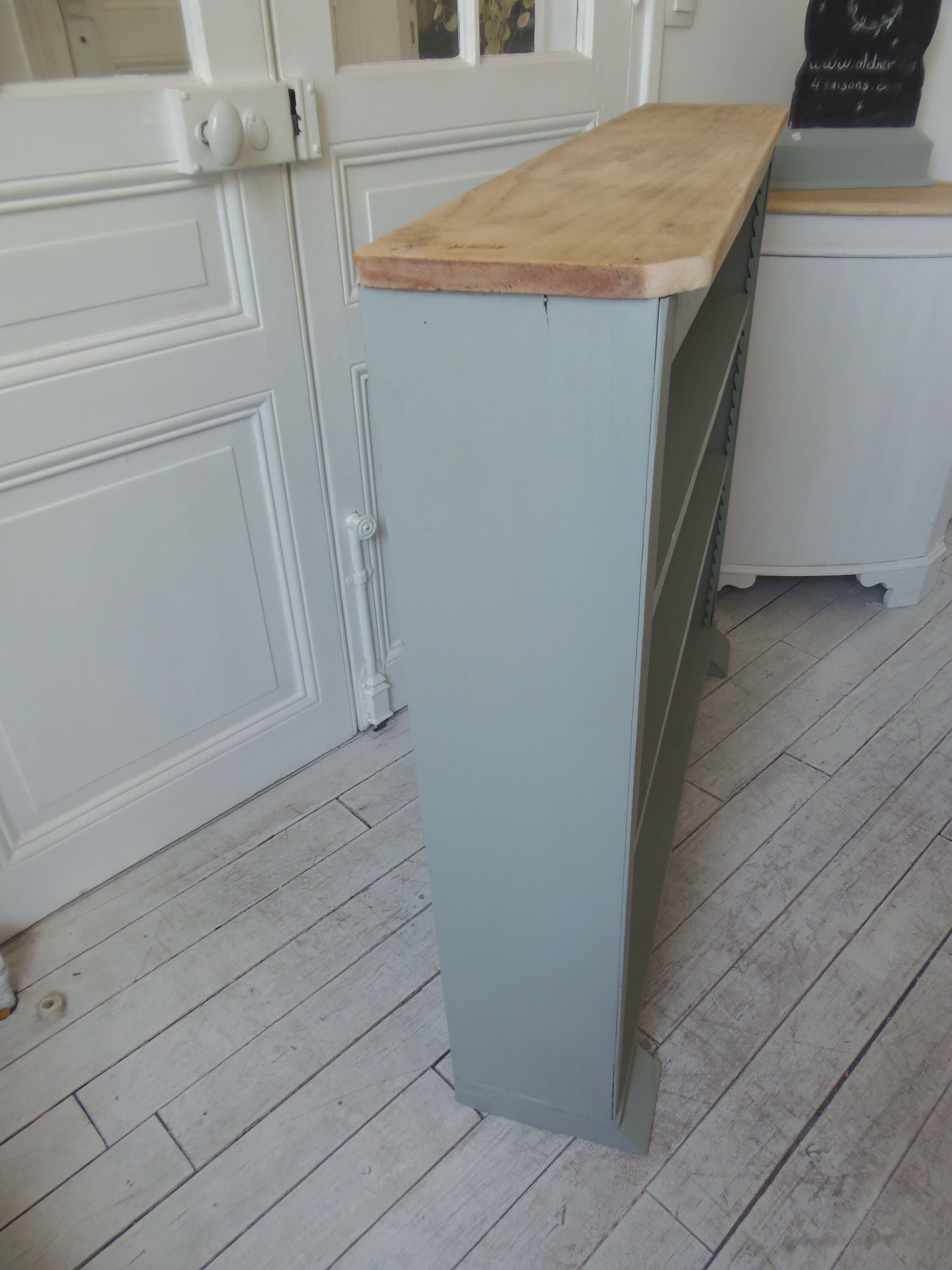 Vintage shallow bookcase, re-enchanted in gray green, wooden tray.